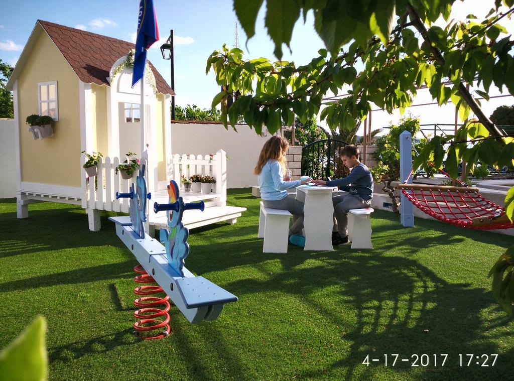 Apartments Gina Трогір Екстер'єр фото