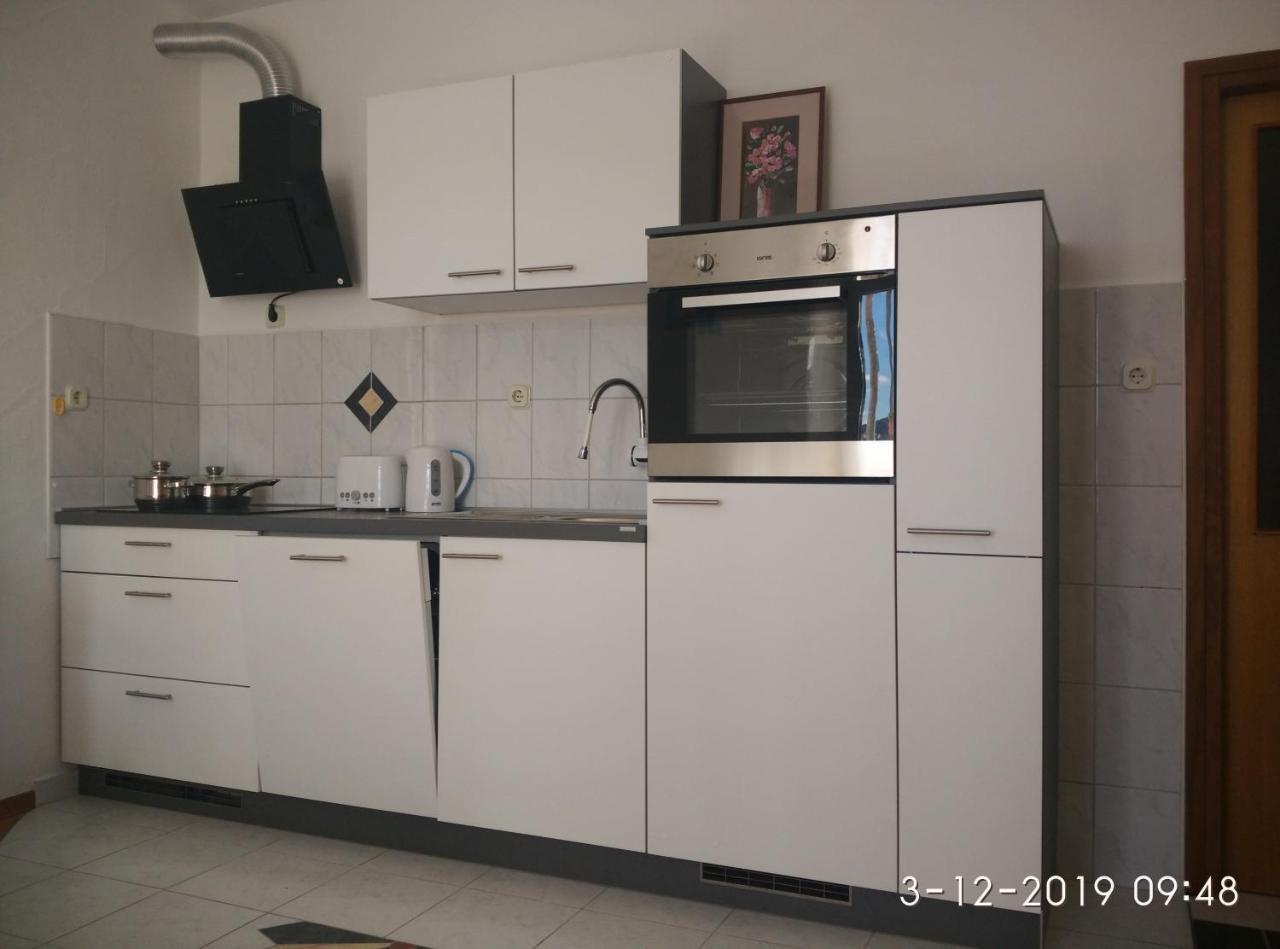 Apartments Gina Трогір Екстер'єр фото